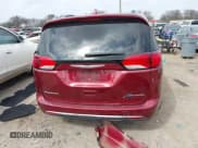 ✅ 2020 Chrysler Pacifica Hybrid Limited • VIN: 2C4RC1N71LR183414 • Лот: 41504790. Опубликован ранее на IAAI с пробегом 71 676 миль. Бесплатный доступ к архиву аукционных продаж из США и подробный отчёт об истории автомобиля на DreamBid. Изображение 17.