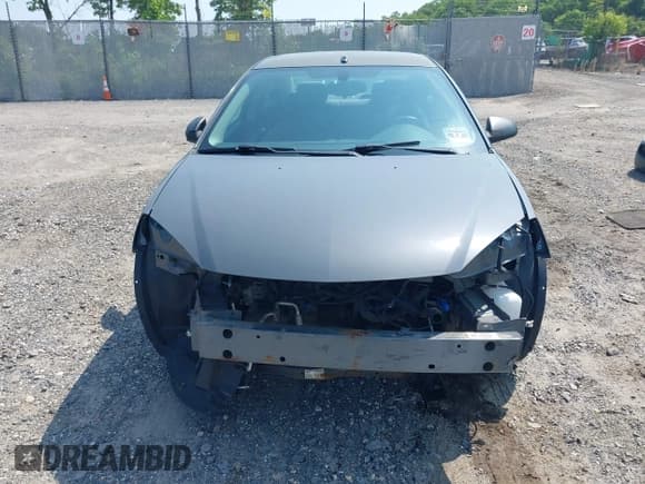 ✅ 2009 Pontiac G6 1SA • VIN: 1G2ZG57B894170480 • Lot: 42419580. Wystawiony na IAAI z przebiegiem 137 658 mil. Bezpłatny archiwum sprzedaży aukcyjnych z USA i szczegółowy raport historii pojazdu na DreamBid. Zdjęcie 13.