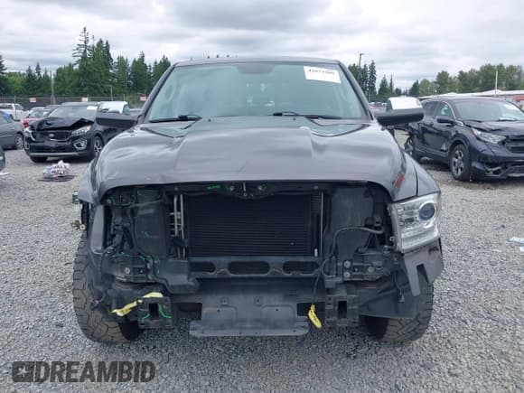 ✅ 2017 Ram 1500 Laramie • VIN: 1C6RR7VT1HS759515 • Lot: 42672289. Wystawiony na IAAI z przebiegiem 68 664 mil. Bezpłatny archiwum sprzedaży aukcyjnych z USA i szczegółowy raport historii pojazdu na DreamBid. Zdjęcie 6.