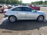 ✅ 2013 Chevrolet Cruze ECO • VIN: 1G1PH5SB6D7253414 • Лот: 43339679. Опубликован ранее на IAAI с пробегом 157 968 миль. Бесплатный доступ к архиву аукционных продаж из США и подробный отчёт об истории автомобиля на DreamBid. Изображение 14.