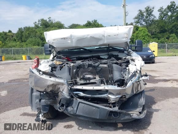 ✅ 2013 Chevrolet Silverado 2500HD Work Truck • VIN: 1GC0CVCG0DF100860 • Лот: 43059586. Опубликован ранее на IAAI с пробегом 109 567 миль. Бесплатный доступ к архиву аукционных продаж из США и подробный отчёт об истории автомобиля на DreamBid. Изображение 13.