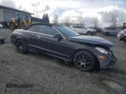 ✅ 2011 Mercedes-Benz E 550 • VIN: WDDKK7CF1BF091393 • Lot: 51246535. Wystawiony na Copart z przebiegiem 129 785 mil. Bezpłatny archiwum sprzedaży aukcyjnych z USA i szczegółowy raport historii pojazdu na DreamBid. Zdjęcie 4.
