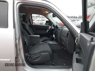 ✅ 2011 Dodge Nitro Heat • VIN: 1D4PU4GX9BW537837 • Lot: 43754241. Listed on IAAI with 193,494 mi. Free auction sales archive from the USA and detailed vehicle history report at DreamBid. Image 5.