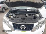 ✅ 2015 Nissan Pathfinder SL • VIN: 5N1AR2MM5FC705429 • Lot: 42678231. Wystawiony na IAAI z przebiegiem 162 526 mil. Bezpłatny archiwum sprzedaży aukcyjnych z USA i szczegółowy raport historii pojazdu na DreamBid. Zdjęcie 10.