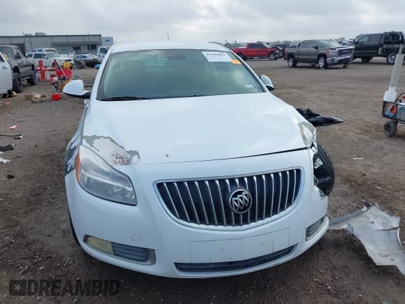 ✅ 2011 Buick Regal CXL RL1 • VIN: W04GN5EC4B1104675 • Lot: 41506083. Listed on IAAI with 236,210 mi. Free auction sales archive from the USA and detailed vehicle history report at DreamBid. Image 12.