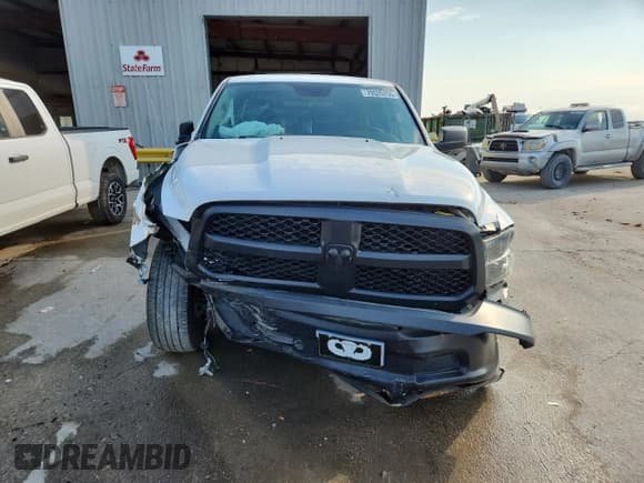 ✅ 2022 Ram 1500 Tradesman • VIN: 1C6RR6FG1NS148150 • Lot: 70525755. Listed on Copart with 59,918 mi. Free auction sales archive from the USA and detailed vehicle history report at DreamBid. Image 5.