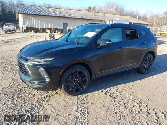 ✅ 2025 Chevrolet Blazer RS • VIN: 3GNKBKRS3SS103807 • Lot: 41660219. Listed on IAAI with Not provided. Free auction sales archive from the USA and detailed vehicle history report at DreamBid. Image 17.