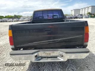 ✅ 1993 Nissan Hardbody • VIN: 1N6HD16S0PC354791 • Lot: 62843095. Wystawiony na Copart z przebiegiem 113 205 mil. Bezpłatny archiwum sprzedaży aukcyjnych z USA i szczegółowy raport historii pojazdu na DreamBid. Zdjęcie 6.