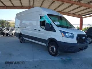 ✅ 2024 Ford Transit Cargo • VIN: 1FTBW3X87RKB81586 • Lot: 43512579. Listed on IAAI with 29,305 mi. Free auction sales archive from the USA and detailed vehicle history report at DreamBid. Image 1.