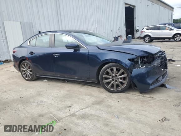 ✅ 2020 Mazda 3 Preferred • VIN: 3MZBPBDM9LM117331 • Lot: 61252985. Wystawiony na Copart z przebiegiem 97 839 mil. Bezpłatny archiwum sprzedaży aukcyjnych z USA i szczegółowy raport historii pojazdu na DreamBid. Zdjęcie 4.