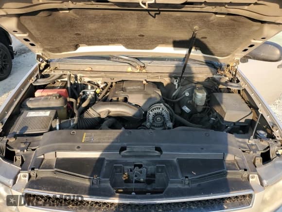 ✅ 2007 Chevrolet Suburban LT • VIN: 3GNFC16J37G192728 • Lot: 75826454. Wystawiony na Copart z przebiegiem Nie podano. Bezpłatny archiwum sprzedaży aukcyjnych z USA i szczegółowy raport historii pojazdu na DreamBid. Zdjęcie 12.