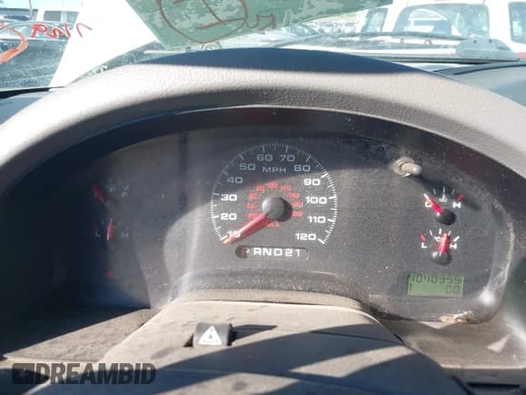 ✅ 2006 Ford F-150 XL • VIN: 1FTRF14V26NB62595 • Лот: 42867420. Опубликован ранее на IAAI с пробегом 404 035 миль. Бесплатный доступ к архиву аукционных продаж из США и подробный отчёт об истории автомобиля на DreamBid. Изображение 7.