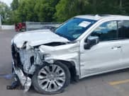 ✅ 2021 GMC Sierra 1500 Denali • VIN: 3GTU9FEL0MG255150 • Lot: 43060209. Wystawiony na IAAI z przebiegiem 56 711 mil. Bezpłatny archiwum sprzedaży aukcyjnych z USA i szczegółowy raport historii pojazdu na DreamBid. Zdjęcie 18.