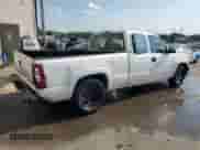 2004 Chevrolet Silverado 1500 LS with VIN 2GCEC19V041203546, listed as a Copart auction lot 80178525 with 454,830 mi miles and Salvage title. Bid and sale history available at DreamBid. Image 3.