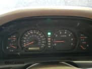 ✅ 2000 Toyota Land Cruiser • VIN: JT3HT05J8Y0098495 • Лот: 53740144. Опубликован ранее на Copart с пробегом 232 950 миль. Бесплатный доступ к архиву аукционных продаж из США и подробный отчёт об истории автомобиля на DreamBid. Изображение 9.