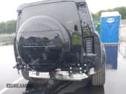 ✅ 2024 Land Rover Defender X • VIN: SALEX7EU6R2303395 • Lot: 42819427. Listed on IAAI with 8,712 mi. Free auction sales archive from the USA and detailed vehicle history report at DreamBid. Image 18.