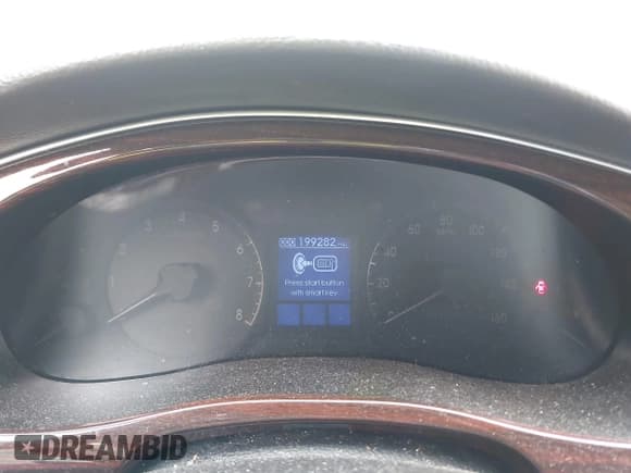 ✅ 2013 Hyundai Genesis 3.8L • VIN: KMHGC4DD2DU250120 • Lot: 43340512. Wystawiony na IAAI z przebiegiem 199 282 mil. Bezpłatny archiwum sprzedaży aukcyjnych z USA i szczegółowy raport historii pojazdu na DreamBid. Zdjęcie 7.