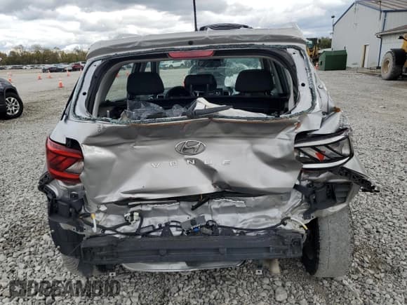 ✅ 2023 Hyundai Venue Limited • VIN: KMHRC8A39PU231578 • Lot: 89888365. Listed on Copart with 88,946 mi. Free auction sales archive from the USA and detailed vehicle history report at DreamBid. Image 6.