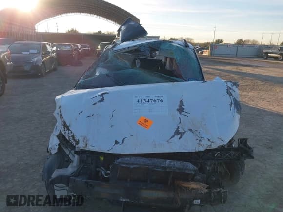 ✅ 2020 Hyundai Venue Denim • VIN: KMHRC8A3XLU045199 • Lot: 41347676. Listed on IAAI with 80,319 mi. Free auction sales archive from the USA and detailed vehicle history report at DreamBid. Image 11.