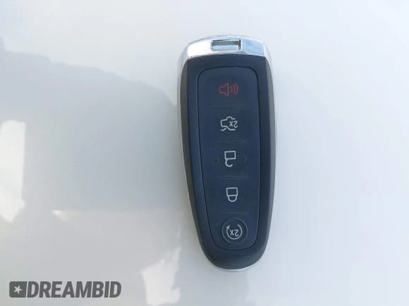 ✅ 2015 Ford Flex SEL • VIN: 2FMHK6C83FBA09621 • Лот: 43726790. Опубликован ранее на IAAI с пробегом 143 292 миль. Бесплатный доступ к архиву аукционных продаж из США и подробный отчёт об истории автомобиля на DreamBid. Изображение 11.