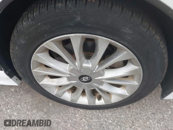 ✅ 2015 Hyundai Sonata Sport • VIN: 5NPE34AF4FH048992 • Лот: 43570681. Опубликован ранее на IAAI с пробегом 37 271 миль. Бесплатный доступ к архиву аукционных продаж из США и подробный отчёт об истории автомобиля на DreamBid. Изображение 12.