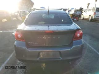 ✅ 2014 Dodge Avenger SE • VIN: 1C3CDZAB8EN221348 • Lot: 81836474. Wystawiony na Copart z przebiegiem 131 336 mil. Bezpłatny archiwum sprzedaży aukcyjnych z USA i szczegółowy raport historii pojazdu na DreamBid. Zdjęcie 6.