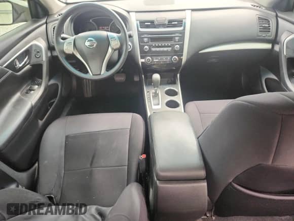 2015 Nissan Altima S with VIN 1N4AL3AP7FC280666, listed as a Copart auction lot 84228985 with 143,211 mi miles and Non repairable. Bid and sale history available at DreamBid. Image 8.