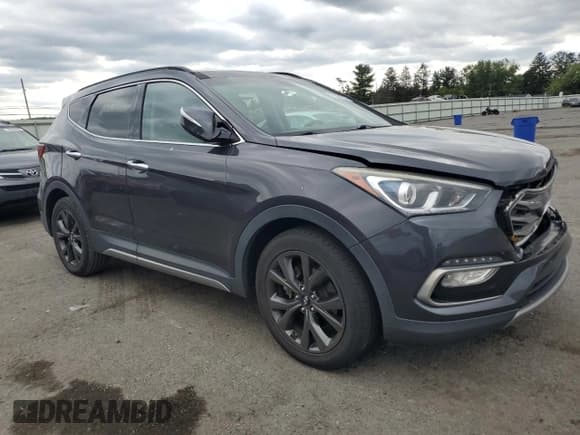 ✅ 2017 Hyundai Santa Fe Ultimate • VIN: 5XYZWDLA9HG385131 • Lot: 71004215. Wystawiony na Copart z przebiegiem 97 094 mil. Bezpłatny archiwum sprzedaży aukcyjnych z USA i szczegółowy raport historii pojazdu na DreamBid. Zdjęcie 4.