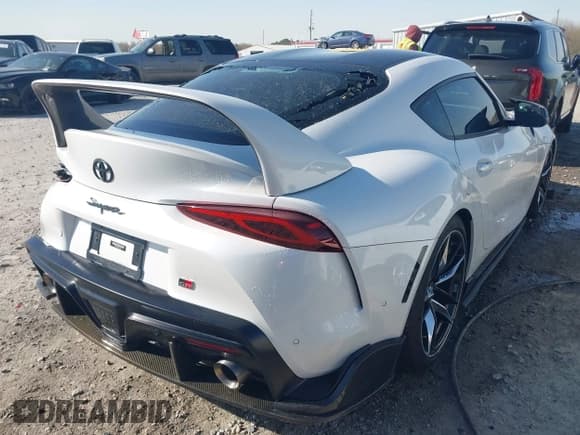 ✅ 2021 Toyota Supra 3.0 • VIN: WZ1DB0C08MW043660 • Лот: 41865609. Опубликован ранее на IAAI с пробегом 17 463 миль. Бесплатный доступ к архиву аукционных продаж из США и подробный отчёт об истории автомобиля на DreamBid. Изображение 4.