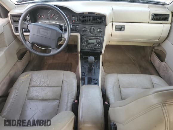 ✅ 1997 Volvo 850 GT • VIN: YV1LS5540V1405416 • Lot: 80533984. Listed on Copart with 57,632 mi. Free auction sales archive from the USA and detailed vehicle history report at DreamBid. Image 8.