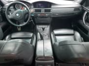 ✅ 2011 BMW M3 • VIN: WBSPM9C53BE202618 • Лот: 90895875. Опубликован ранее на Copart с пробегом 136 733 миль. Бесплатный доступ к архиву аукционных продаж из США и подробный отчёт об истории автомобиля на DreamBid. Изображение 8.