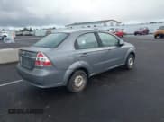 ✅ 2011 Chevrolet Aveo 1LT • VIN: KL1TD5DE7BB223090 • Lot: 41725336. Wystawiony na IAAI z przebiegiem 234 921 mil. Bezpłatny archiwum sprzedaży aukcyjnych z USA i szczegółowy raport historii pojazdu na DreamBid. Zdjęcie 4.