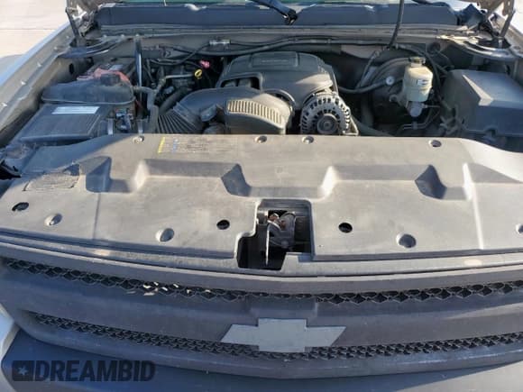 ✅ 2008 Chevrolet Silverado 1500 Work Truck • VIN: 1GCEC190X8Z120160 • Lot: 63762725. Listed on Copart with 441,106 mi. Free auction sales archive from the USA and detailed vehicle history report at DreamBid. Image 11.