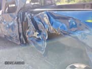 ✅ 2019 Chevrolet Silverado 1500 LT • VIN: 2GCVKPECXK1175049 • Lot: 42763309. Wystawiony na IAAI z przebiegiem 138 069 mil. Bezpłatny archiwum sprzedaży aukcyjnych z USA i szczegółowy raport historii pojazdu na DreamBid. Zdjęcie 21.