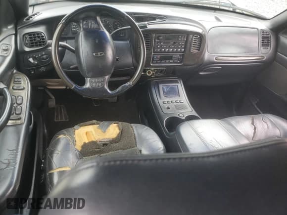 ✅ 2002 Lincoln Blackwood • VIN: 5LTEW05A72KJ01109 • Lot: 44192655. Listed on Copart with Not provided. Free auction sales archive from the USA and detailed vehicle history report at DreamBid. Image 8.