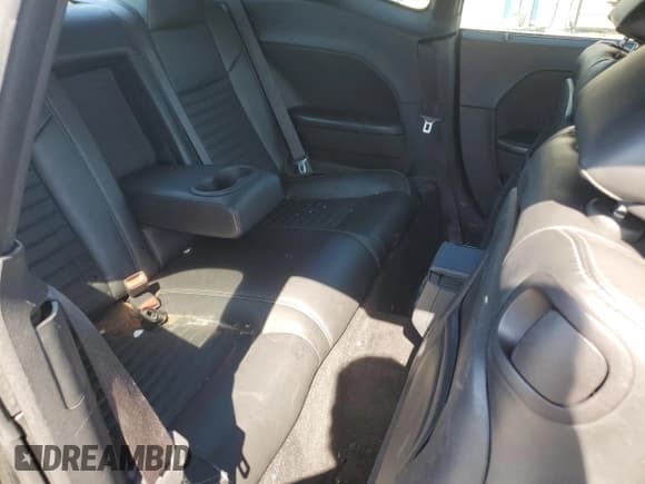 ✅ 2012 Dodge Challenger SXT • VIN: 2C3CDYAG9CH137776 • Lot: 74303564. Wystawiony na Copart z przebiegiem 137 180 mil. Bezpłatny archiwum sprzedaży aukcyjnych z USA i szczegółowy raport historii pojazdu na DreamBid. Zdjęcie 10.