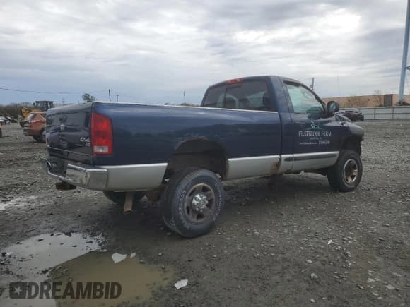 ✅ 2005 Dodge 2500 ST • VIN: 3D7KS26D55G826098 • Lot: 52813795. Wystawiony na Copart z przebiegiem Nie podano. Bezpłatny archiwum sprzedaży aukcyjnych z USA i szczegółowy raport historii pojazdu na DreamBid. Zdjęcie 3.