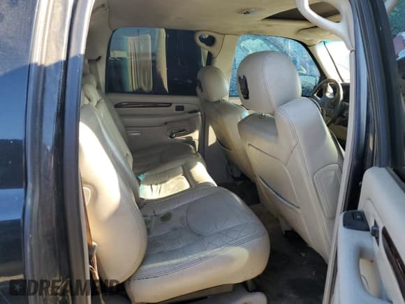 ✅ 2003 Cadillac Escalade EXT • VIN: 3GYEK63N83G323345 • Lot: 64534004. Listed on Copart with Not provided. Free auction sales archive from the USA and detailed vehicle history report at DreamBid. Image 10.