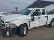 2018 Ram 1500 Tradesman z VIN 1C6RR6FT4JS188715, wystawiony jako IAAI lot #42540172 z przebiegiem 119 185 mil mil oraz . Historia ofert i sprzedaży dostępna na DreamBid. Obrazek 6.