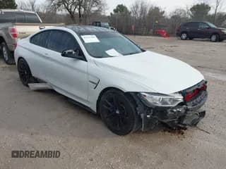 ✅ 2015 BMW M4 • VIN: WBS3R9C52FK334664 • Lot: 43733344. Wystawiony na IAAI z przebiegiem 85 239 mil. Bezpłatny archiwum sprzedaży aukcyjnych z USA i szczegółowy raport historii pojazdu na DreamBid. Zdjęcie 1.