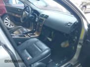 ✅ 2008 Volvo S40 2.4L • VIN: YV1MS382282382965 • Lot: 42407066. Wystawiony na IAAI z przebiegiem 194 377 mil. Bezpłatny archiwum sprzedaży aukcyjnych z USA i szczegółowy raport historii pojazdu na DreamBid. Zdjęcie 6.