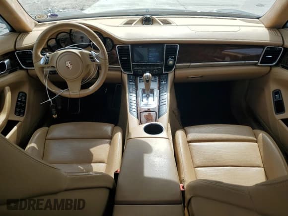 ✅ 2014 Porsche Panamera 4S Executive • VIN: WP0BB2A78EL063881 • Lot: 51695035. Listed on Copart with 156,565 mi. Free auction sales archive from the USA and detailed vehicle history report at DreamBid. Image 8.