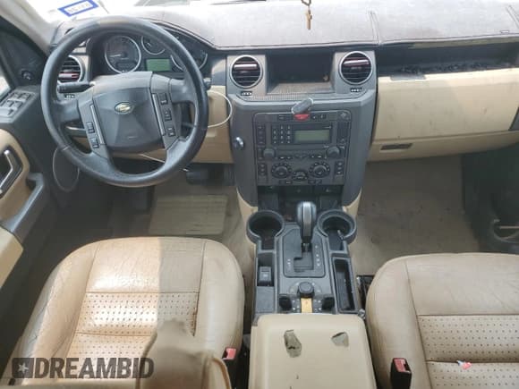 ✅ 2006 Land Rover LR3 • VIN: SALAE24416A397244 • Лот: 58650835. Опубликован ранее на Copart с пробегом 197 001 миль. Бесплатный доступ к архиву аукционных продаж из США и подробный отчёт об истории автомобиля на DreamBid. Изображение 8.