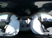 ✅ 2023 Tesla Model Y Performance • VIN: 7SAYGDEF3PF864400 • Lot: 43595150. Wystawiony na IAAI z przebiegiem 37 993 mil. Bezpłatny archiwum sprzedaży aukcyjnych z USA i szczegółowy raport historii pojazdu na DreamBid. Zdjęcie 21.