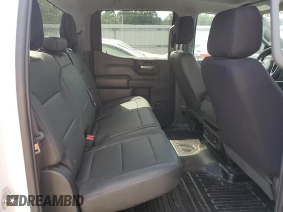 ✅ 2022 Chevrolet Silverado 1500 Work Truck • VIN: 1GCPAAEK8NZ624093 • Lot: 70552245. Wystawiony na Copart z przebiegiem 96 336 mil. Bezpłatny archiwum sprzedaży aukcyjnych z USA i szczegółowy raport historii pojazdu na DreamBid. Zdjęcie 10.