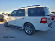 ✅ 2016 Ford Expedition Limited • VIN: 1FMJU1KT8GEF31817 • Lot: 94370085. Wystawiony na Copart z przebiegiem 192 550 mil. Bezpłatny archiwum sprzedaży aukcyjnych z USA i szczegółowy raport historii pojazdu na DreamBid. Zdjęcie 2.