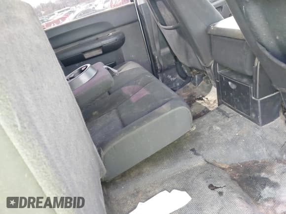 ✅ 2014 Chevrolet Silverado 2500HD LT • VIN: 1GC1KXE83EF156026 • Lot: 41830549. Listed on IAAI with 96,619 mi. Free auction sales archive from the USA and detailed vehicle history report at DreamBid. Image 8.