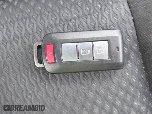 2018 Mitsubishi Outlander ES с VIN JA4AZ3A32JZ064956, выставлен на аукционе IAAI как лот 42724416 с пробегом 61 854 миль миль и . История ставок и продаж доступна на DreamBid. Изображение 11.