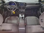 ✅ 2022 Volkswagen Jetta S • VIN: 3VWCM7BU4NM021526 • Lot: 94078015. Wystawiony na Copart z przebiegiem 39 116 mil. Bezpłatny archiwum sprzedaży aukcyjnych z USA i szczegółowy raport historii pojazdu na DreamBid. Zdjęcie 8.