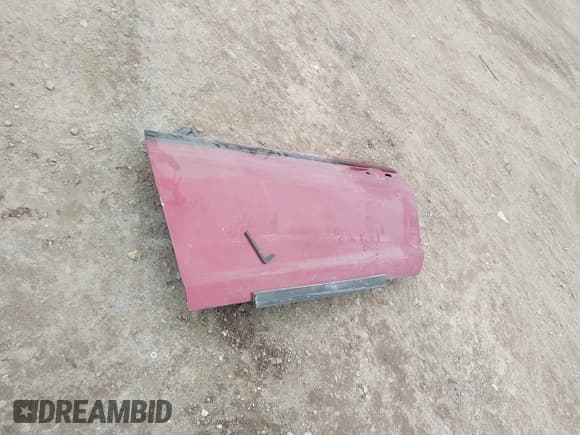 ✅ 2013 Chevrolet Camaro LT • VIN: 2G1FC1E35D9140852 • Lot: 43772311. Listed on IAAI with 154,885 mi. Free auction sales archive from the USA and detailed vehicle history report at DreamBid. Image 12.